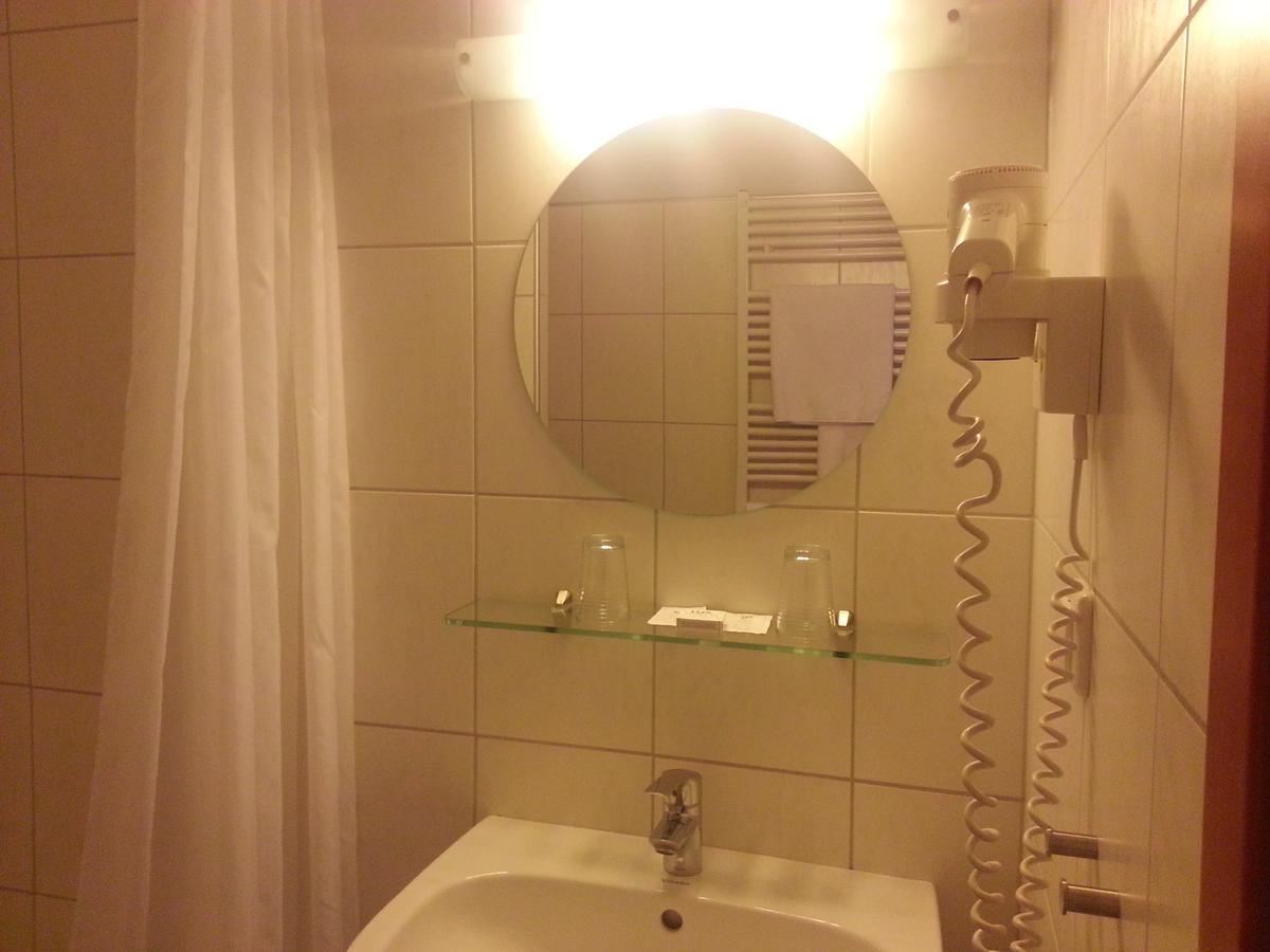 Schmucker Jäger - Hotel Garni Hannoversch Münden Exteriör bild